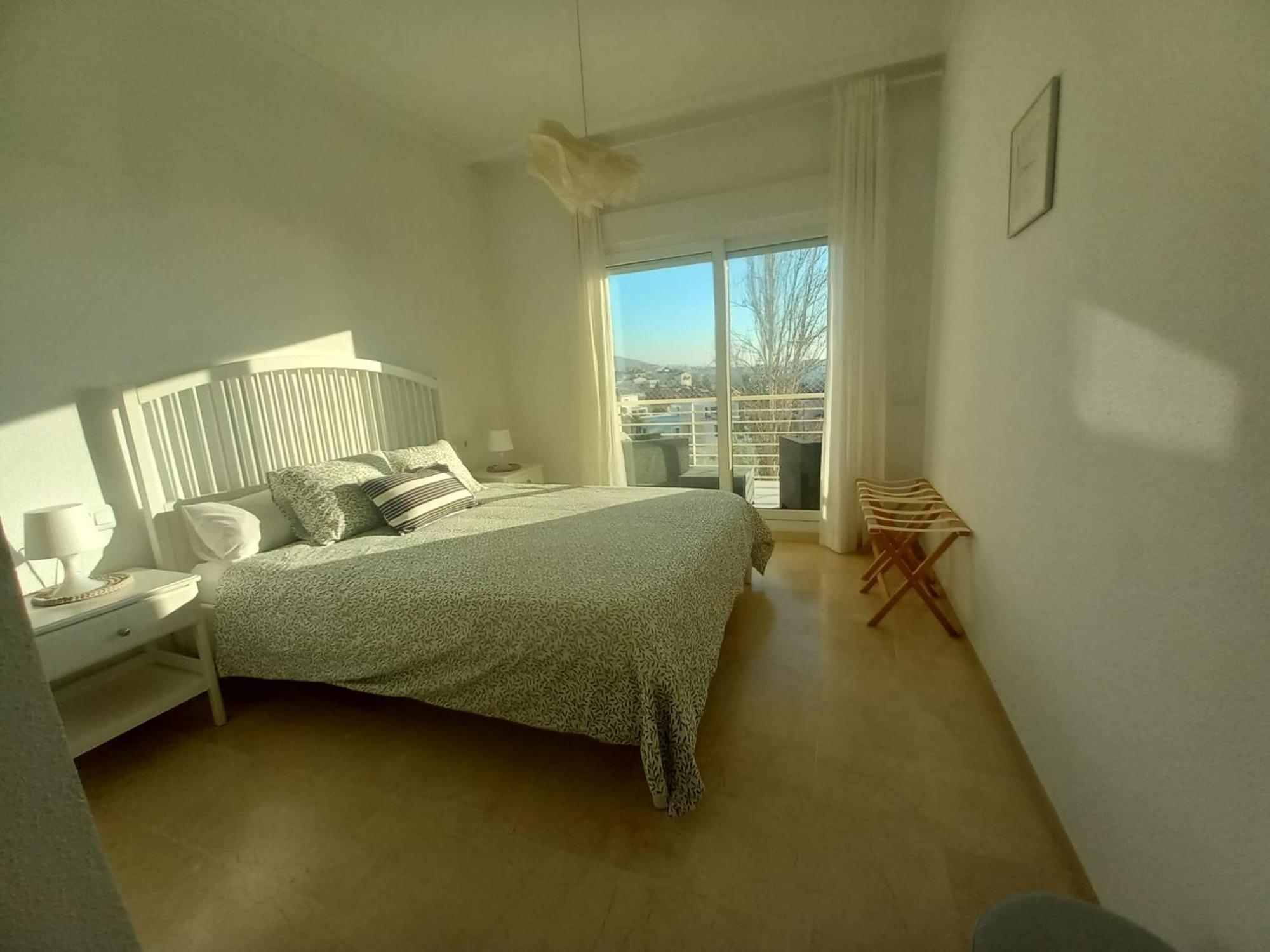 Amplio, Luminoso Y Moderno Apartamento Con Amplia Terraza Y Hermosas Vistas En Exclusiva Urbanizacion بينالماذينا المظهر الخارجي الصورة