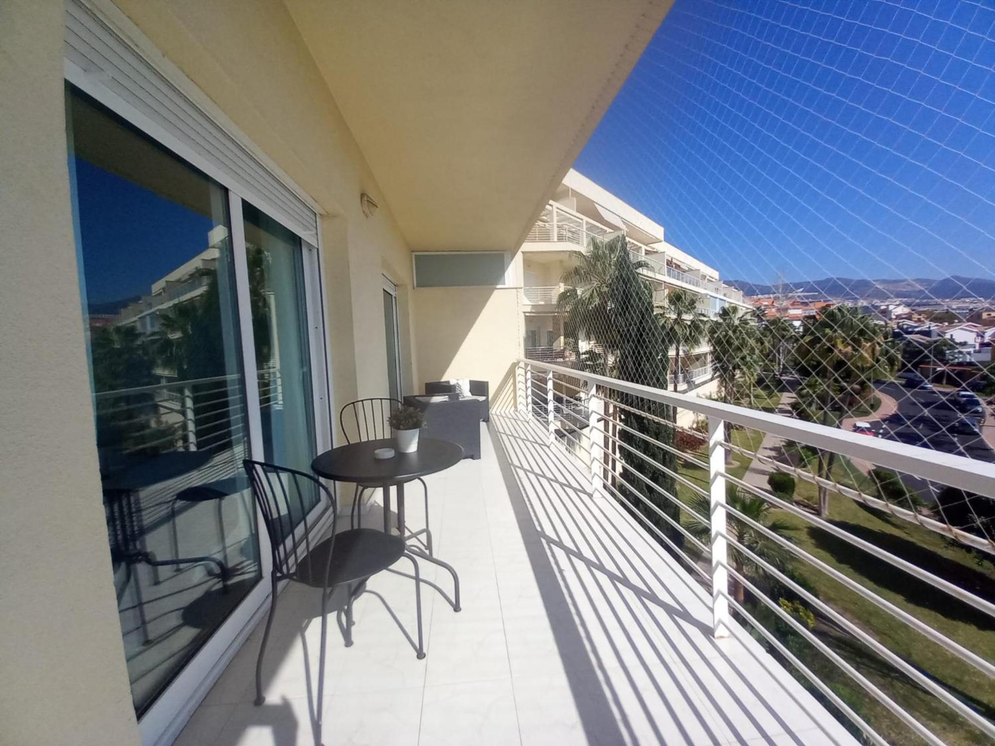 Amplio, Luminoso Y Moderno Apartamento Con Amplia Terraza Y Hermosas Vistas En Exclusiva Urbanizacion بينالماذينا المظهر الخارجي الصورة